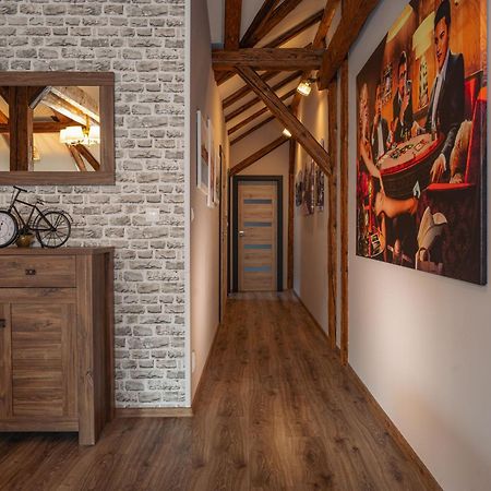 Apatman Fellini House Apartment Trencin Ngoại thất bức ảnh