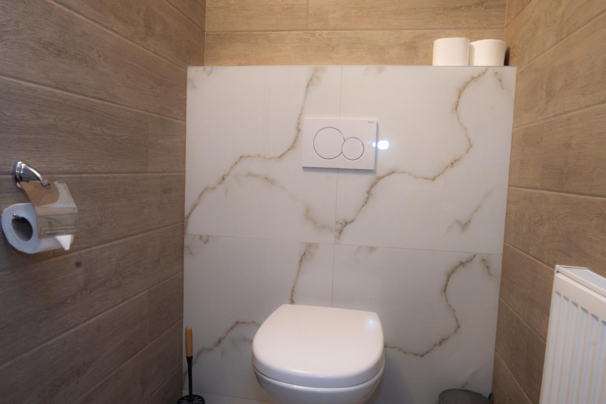 Apatman Fellini House Apartment Trencin Ngoại thất bức ảnh